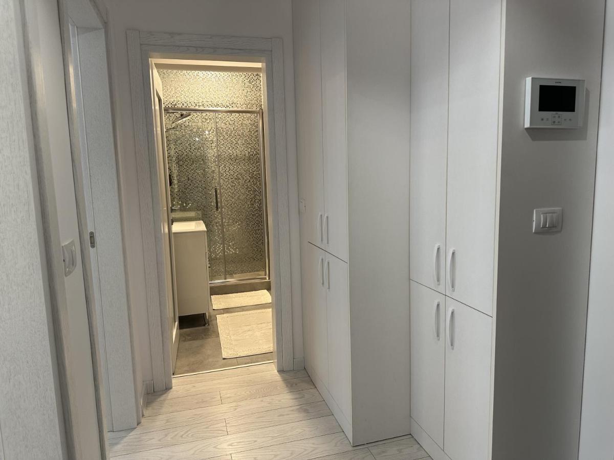 דירות Apartament In Suceava, Zamca מראה חיצוני תמונה