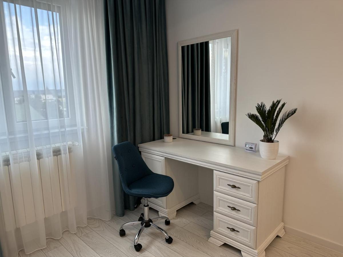 דירות Apartament In Suceava, Zamca מראה חיצוני תמונה