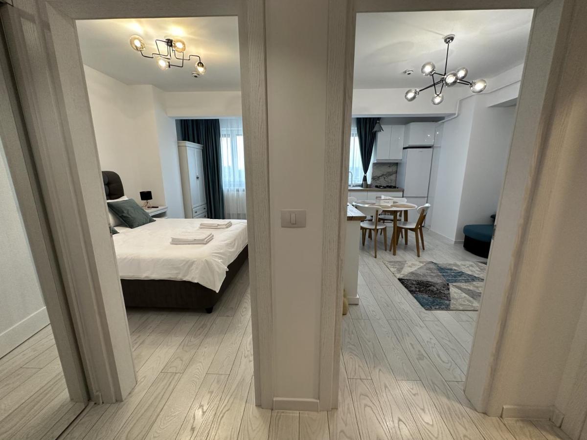 דירות Apartament In Suceava, Zamca מראה חיצוני תמונה