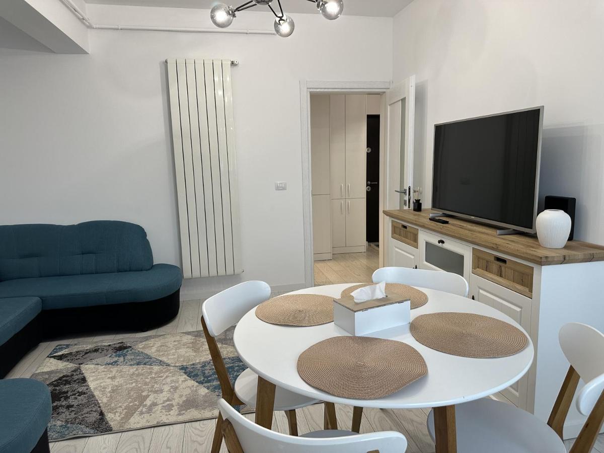 דירות Apartament In Suceava, Zamca מראה חיצוני תמונה
